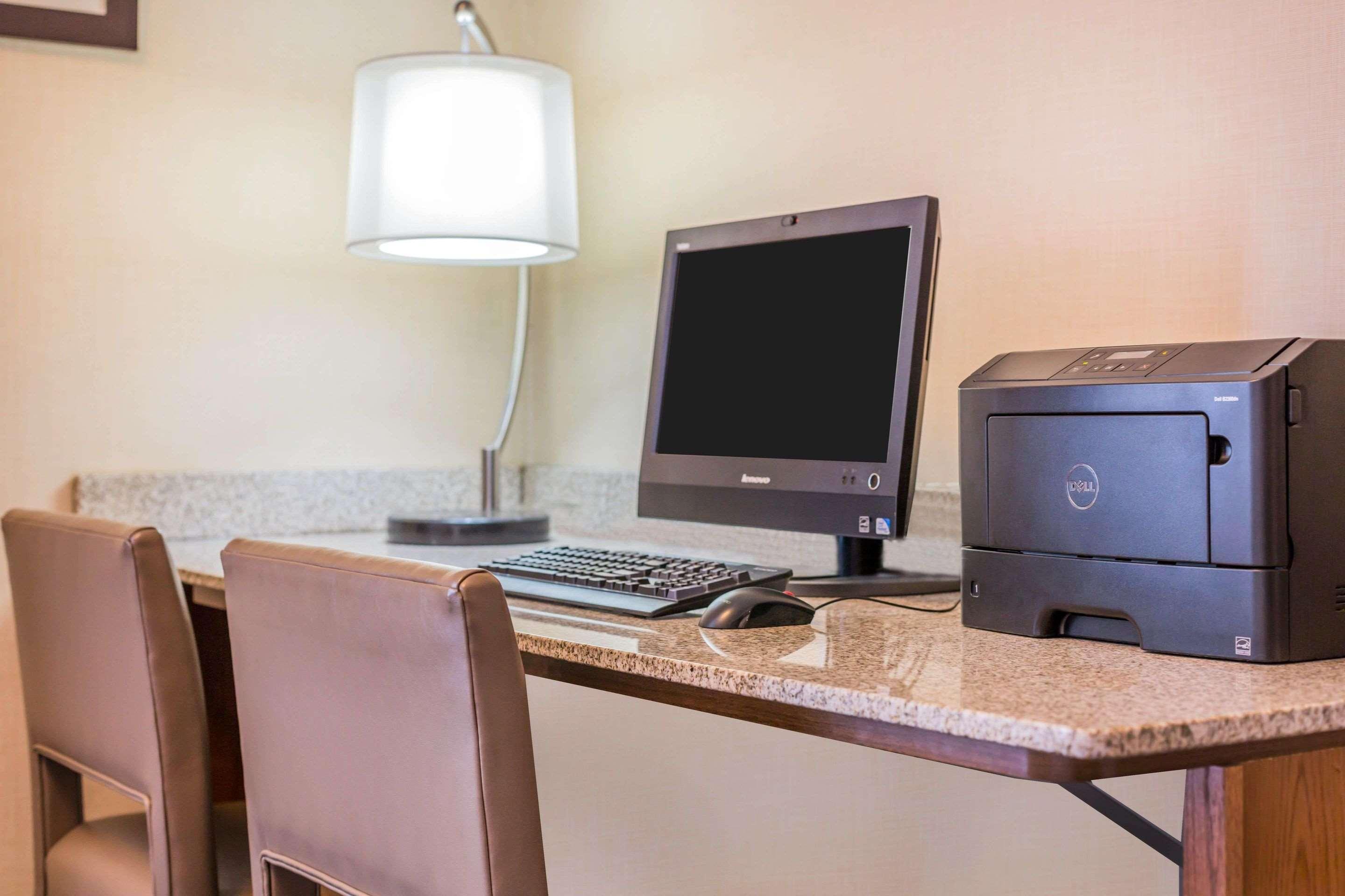 Hotel Comfort & 3*